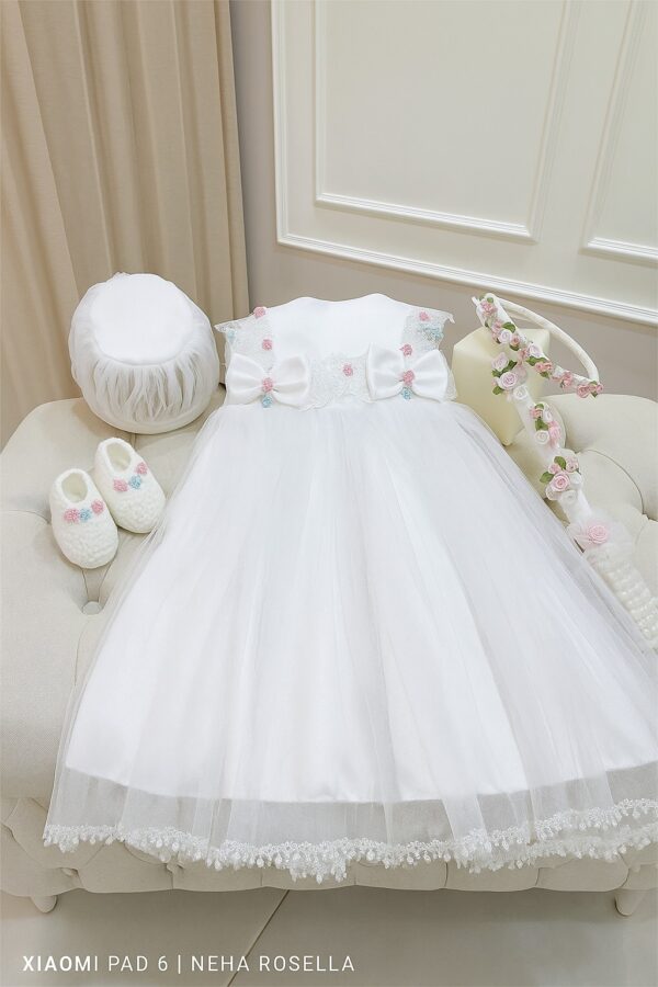 20250728_1126_Cream Interior Background_remix_01k17sjdmnepabx5csg2vs5hdv