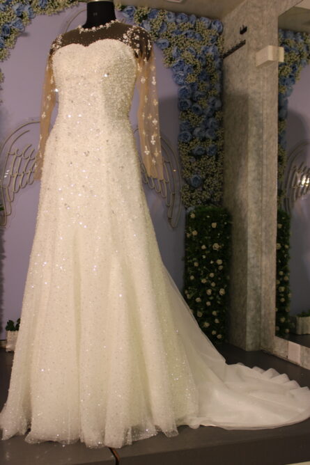 Radiance Queen Gown - Image 4