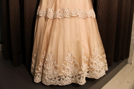 Empress Aurelia Gown - Image 4